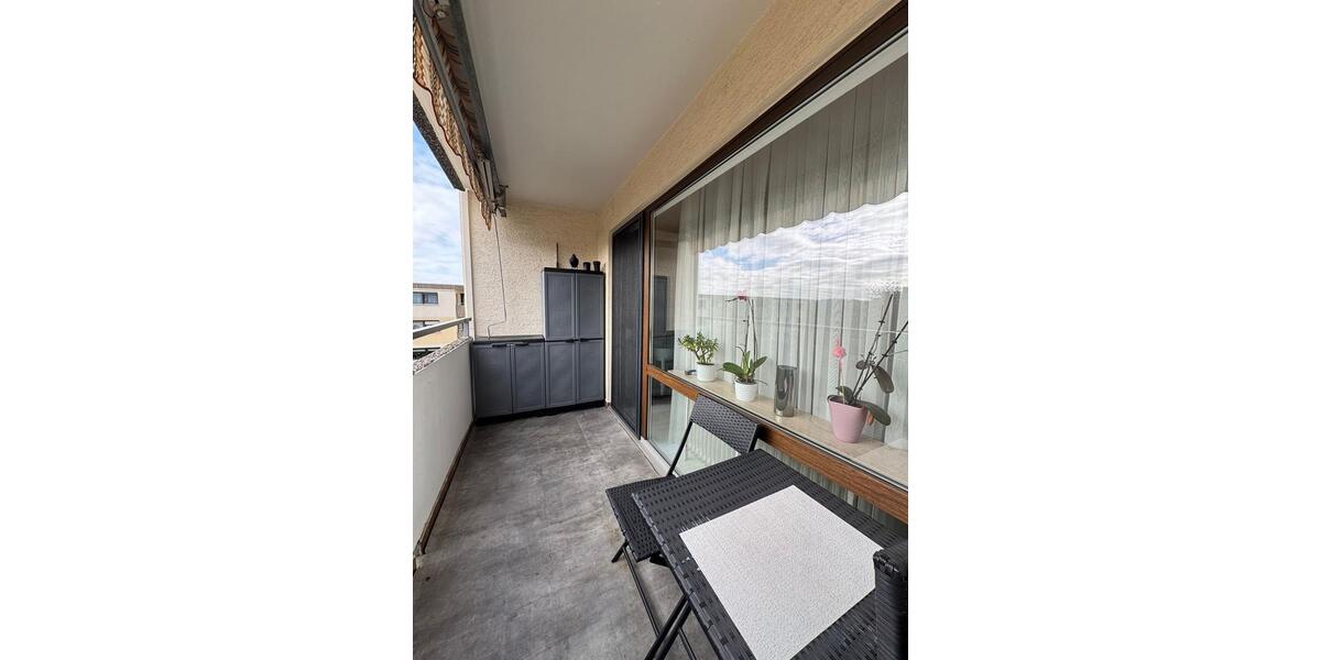 Etagenwohnung Dietzenbach - 4 Zimmer, 82 m&sup2;, 298.000&euro; | Angebot:24090085