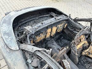 Porsche 991 Carrera Cabriolet PDK Garagenbrand 110.000 km 12.911 &euro; Hanau 63456