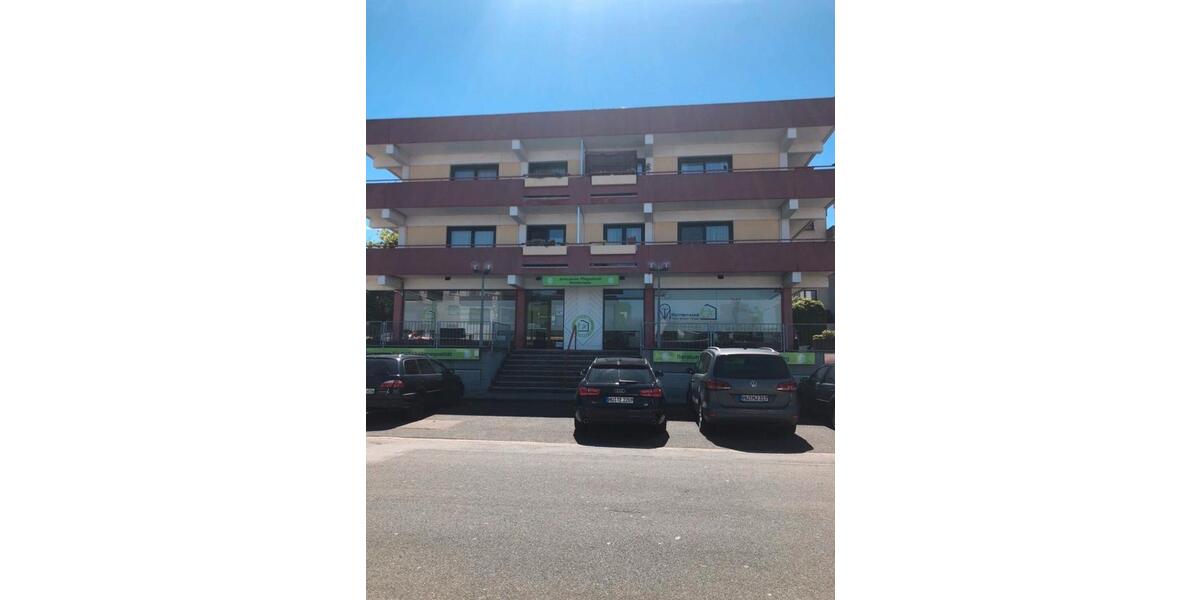 Etagenwohnung Hanau Großauheim - 2 Zimmer, 85 m&sup2;, 1.150&euro; | Angebot:25891841