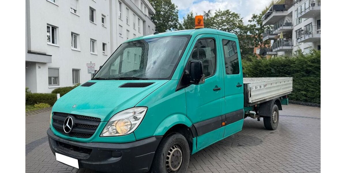 Mercedes-Benz Sprinter 296.000 km 6.100 &euro; Frankfurt Am Main 60386