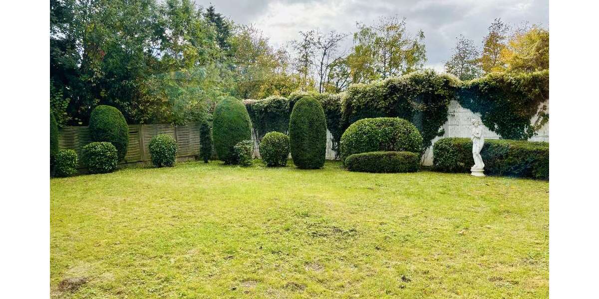 Einfamilienhaus Niederhöchstadt Niederhöchstadt - 7 Zimmer, 195 m&sup2;, 895.000&euro; | Angebot:23277312