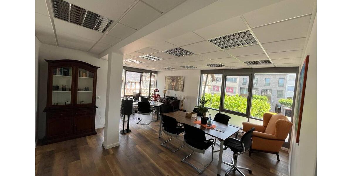 Gewerbeobjekt Bad Homburg vor der Höhe Berliner Siedlung/Gartenfeld - 250&euro; | Angebot:25860377