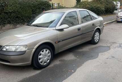 Opel Vectra 125.000 km 3.300 &euro; Frankfurt am Main, Stadt 60385