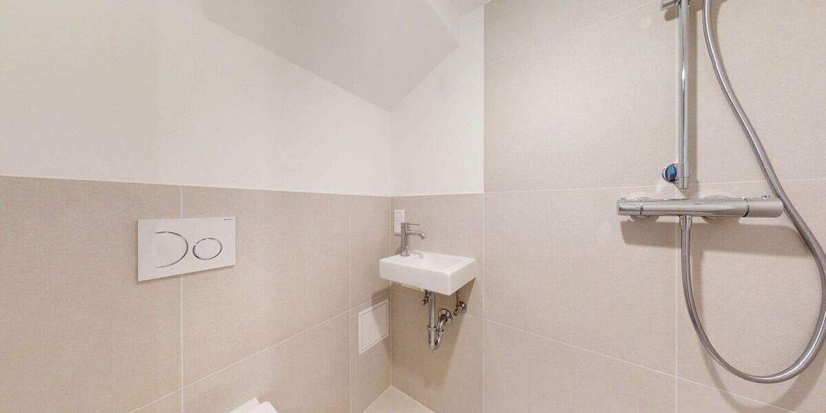 Einfamilienhaus Frankfurt am Main Niederursel - 3 Zimmer, 137 m&sup2;, 1.080.000&euro; | Angebot:25663791