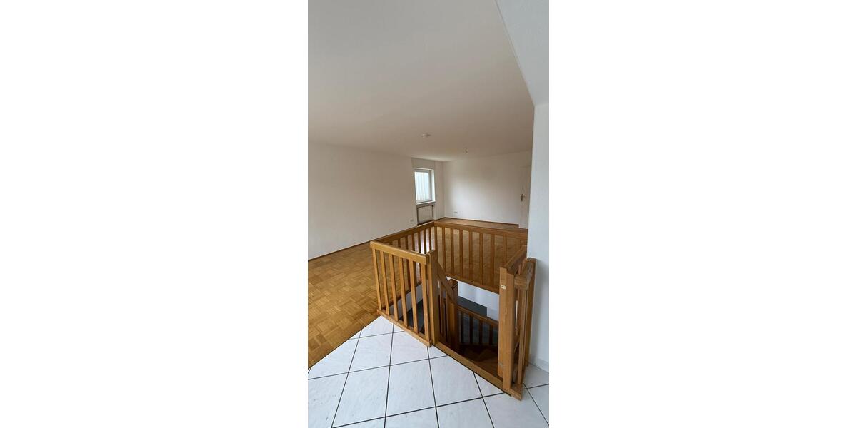 Maisonettenwohnung Friedrichsdorf - 2 Zimmer, 76 m&sup2;, 1.200&euro; | Angebot:26461815