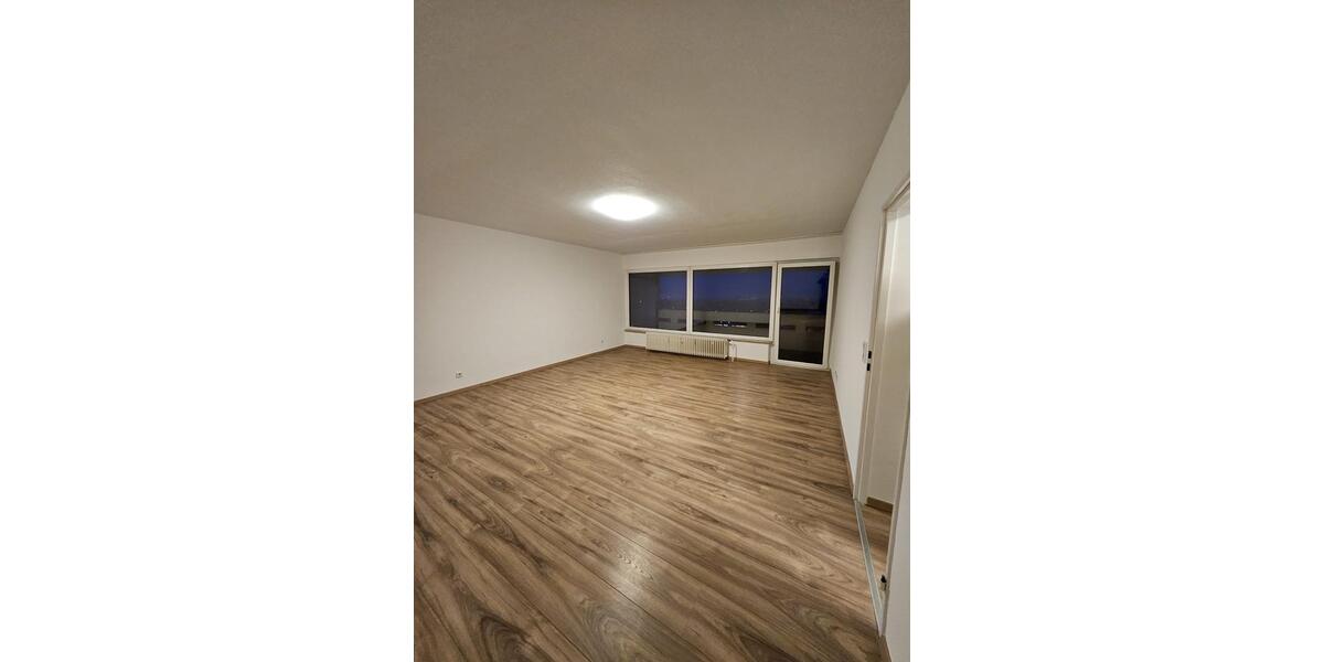 Etagenwohnung Oberursel (Taunus) - 2 Zimmer, 62 m&sup2;, 1.400&euro; | Angebot:25063898