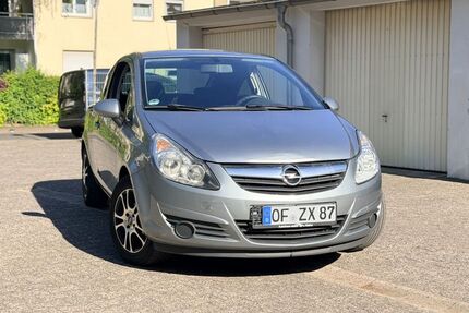 Opel Corsa 211.000 km 1.500 &euro; Frankfurt am Main 65936