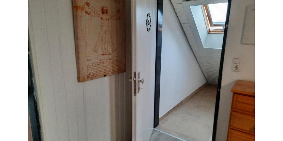 Dachgeschoßwohnung Langenselbold - 3 Zimmer, 72 m&sup2;, 780&euro; | Angebot:25922276