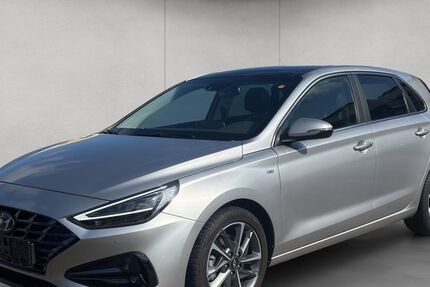 Hyundai i30 21.489 km 21.550 &euro; Hanau 63452