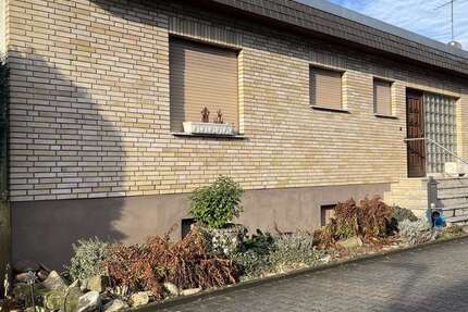 Haus Offenbach am Main Bieber - 3 Zimmer, 140 m&sup2;, 388.000&euro; | Angebot:25472556