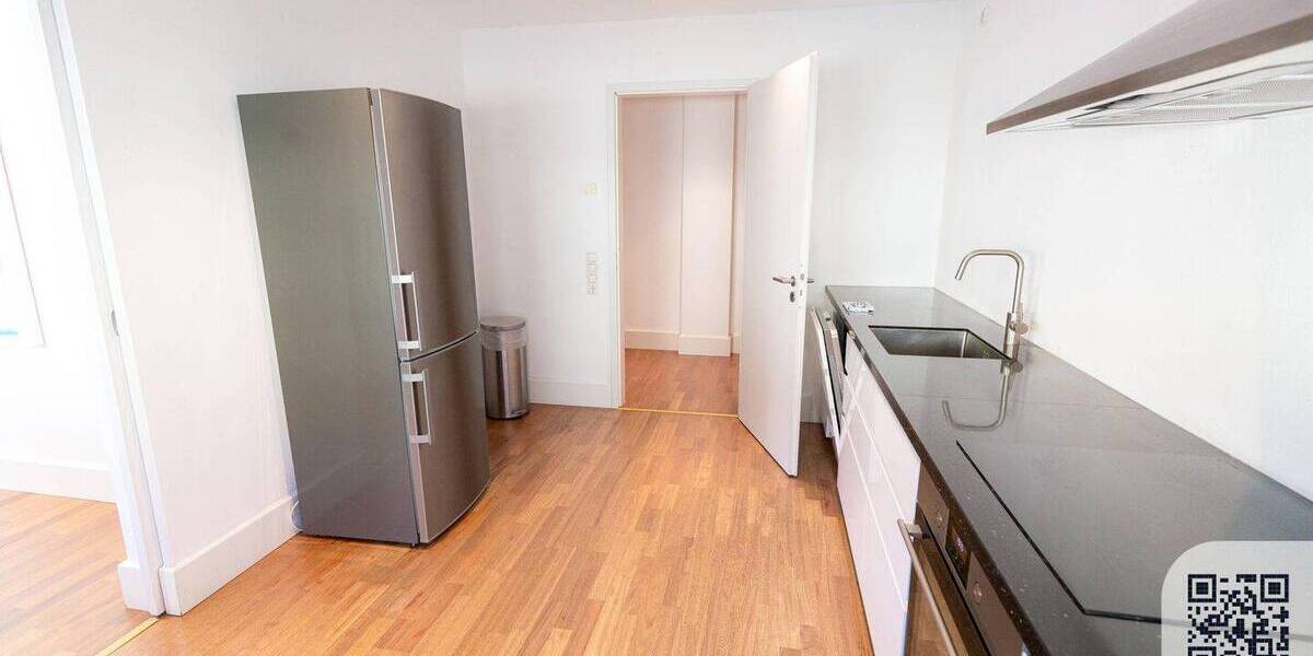 Etagenwohnung Frankfurt am Main Sachsenhausen - 3 Zimmer, 136 m&sup2;, 6.374&euro; | Angebot:25717045