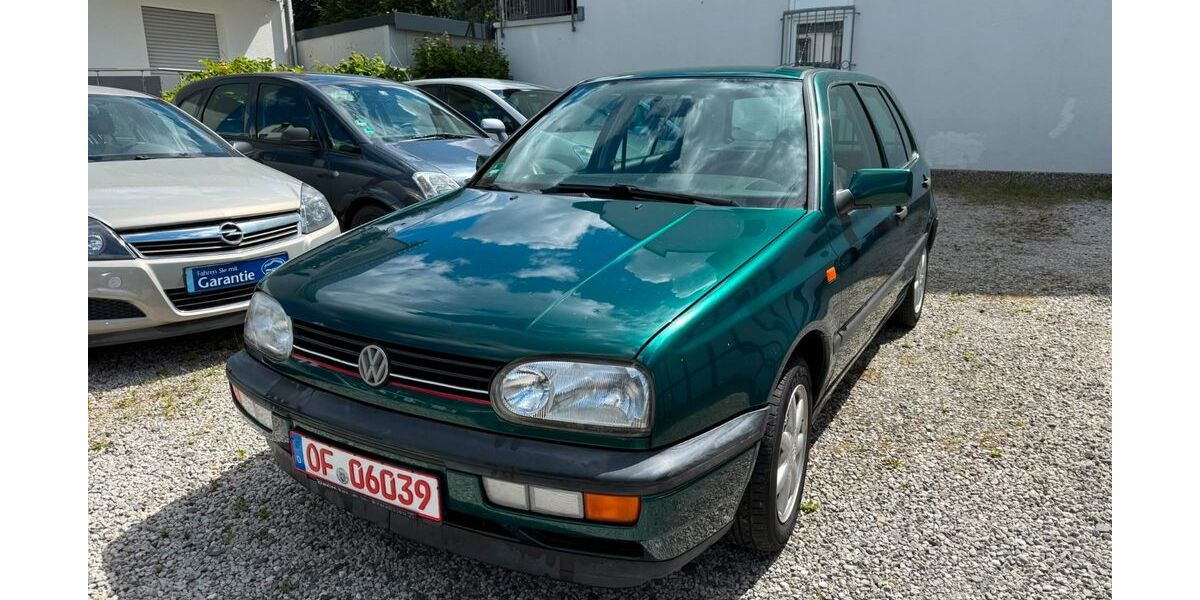 VW Golf 125.772 km 1.790 &euro; Dreieich 63303