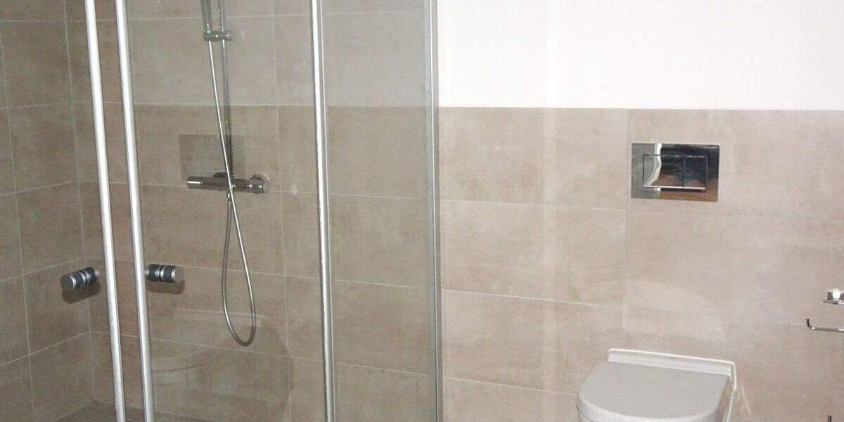 Etagenwohnung Frankfurt am Main Schwanheim - 2 Zimmer, 90 m&sup2;, 1.510&euro; | Angebot:25968652