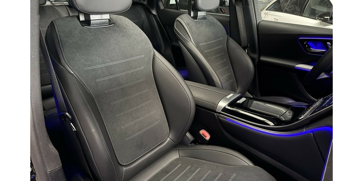 Mercedes-Benz GLC 300 4M AMG PREMIUM STANDHEIZUNG - DISTRONIC! 23.425 km 59.699 &euro; Groß-Umstadt 64823