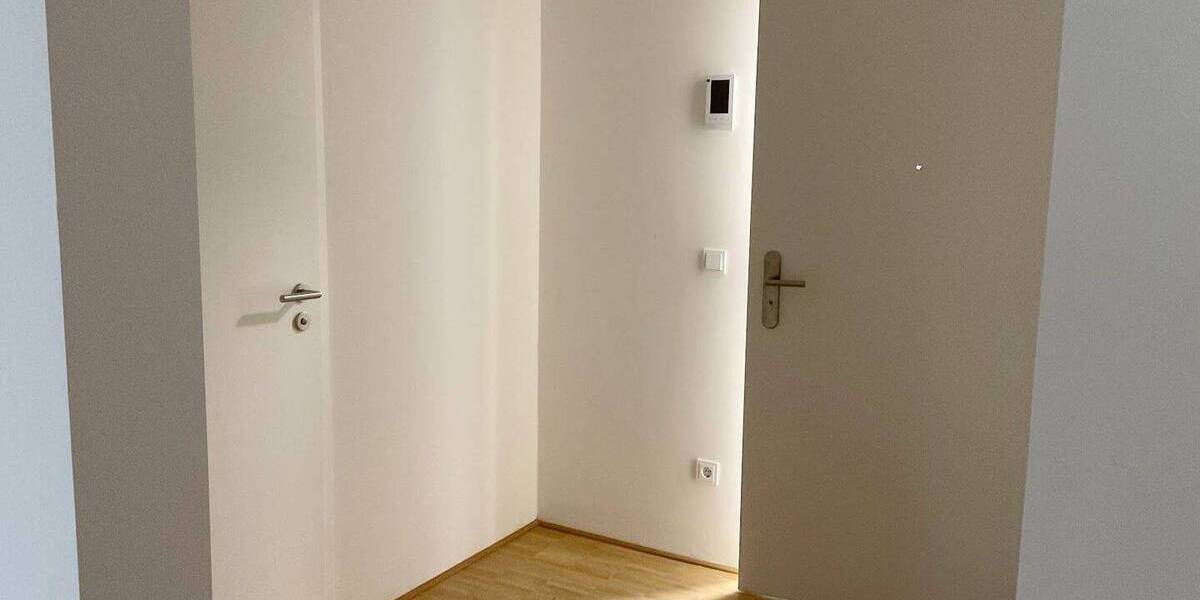 Etagenwohnung Bad Homburg vor der Höhe Ober-Eschbach - 4 Zimmer, 100 m&sup2;, 1.790&euro; | Angebot:26885939