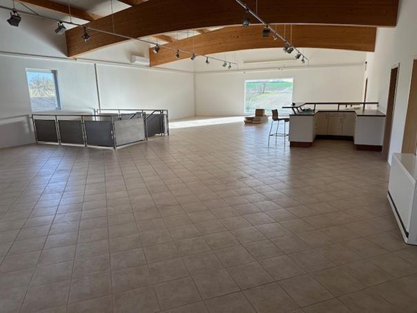 *Gewerbeanwesen in Kilianstädten - flexibel aufteilbar - Büro - Ausstellung - Lager* - Gewerbeobjekt Schöneck | Angebot:24125989