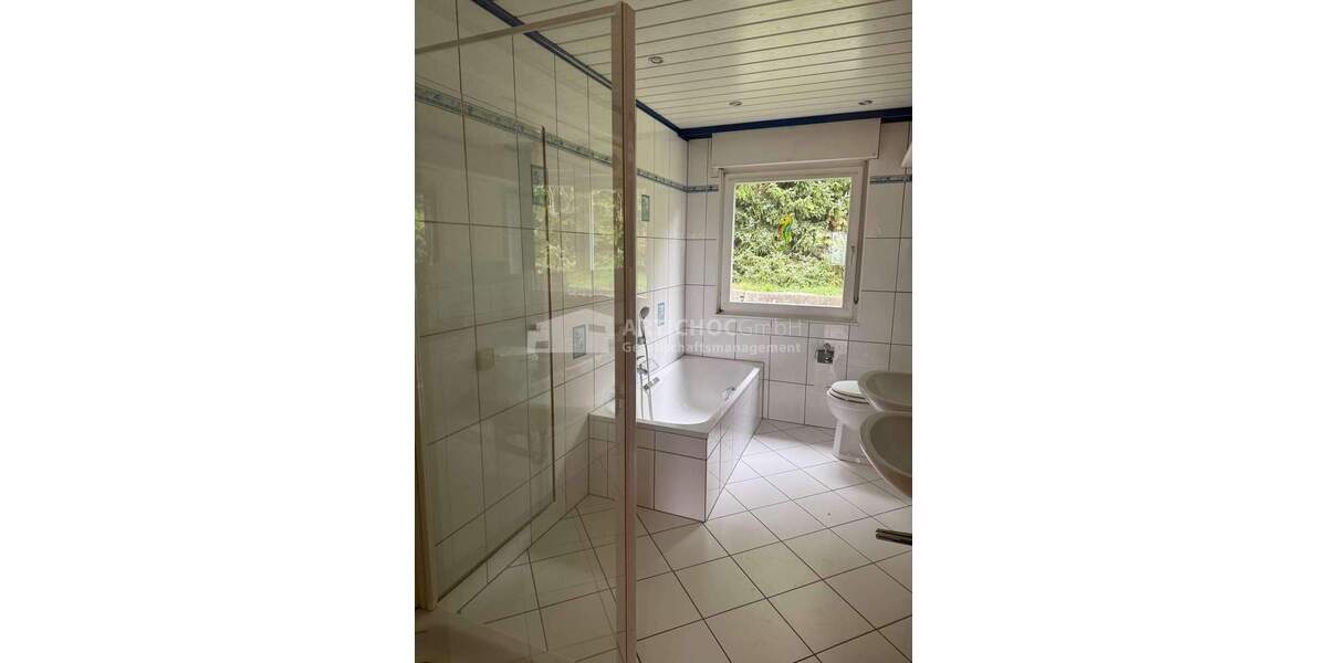 Einfamilienhaus Gelnhausen Roth - 6 Zimmer, 198 m&sup2;, 398.000&euro; | Angebot:25690143