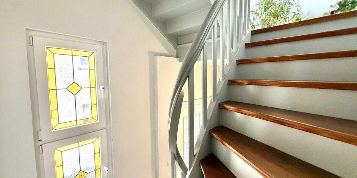 Mehrfamilienhaus, Wohnhaus Offenbach Offenbach am Main - 9 Zimmer, 307 m&sup2;, 1.370.000&euro; | Angebot:25696458