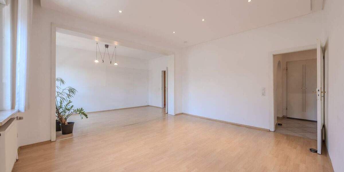 Mehrfamilienhaus, Wohnhaus Neu-Isenburg Isenburg - 1 Zimmer, 205 m&sup2;, 749.000&euro; | Angebot:25690964