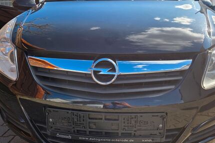 Opel Corsa 220.000 km 2.000 &euro; offenbach 63069