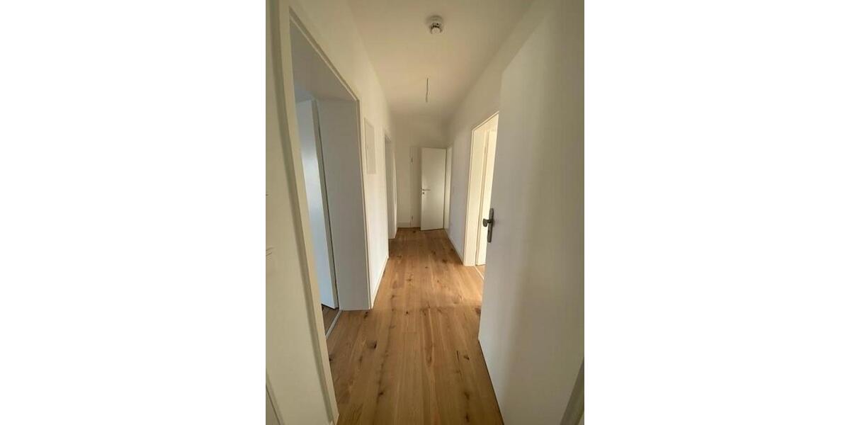 Etagenwohnung Offenbach am Main Hafen - 2 Zimmer, 55 m&sup2;, 1.200&euro; | Angebot:25309217
