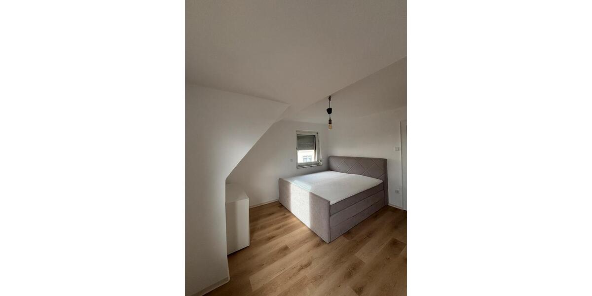 Etagenwohnung Gelnhausen - 2 Zimmer, 67 m&sup2;, 1.000&euro; | Angebot:27630598