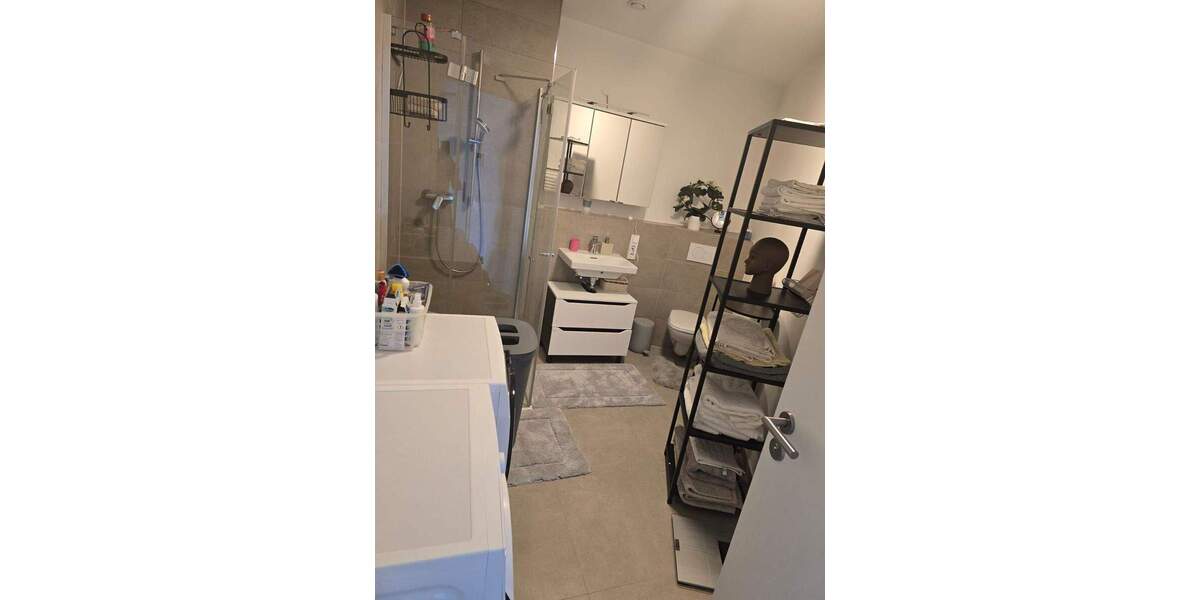 Etagenwohnung Frankfurt am Main Sachsenhausen - 2 Zimmer, 68 m&sup2;, 1.990&euro; | Angebot:25800228