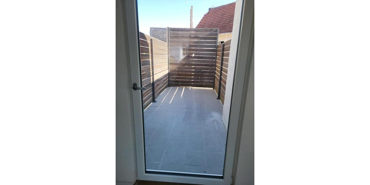 Hochparterre Mömbris - 2 Zimmer, 100 m&sup2;, 750&euro; | Angebot:25393576