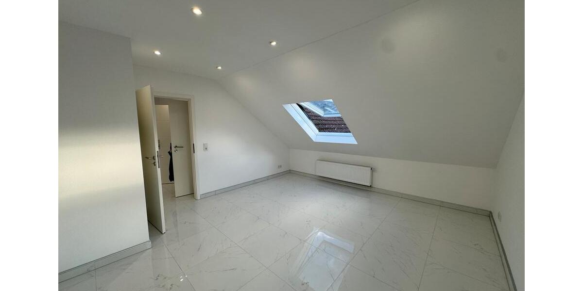 Dachgeschoßwohnung Rödermark - 2 Zimmer, 65 m&sup2;, 950&euro; | Angebot:25907769