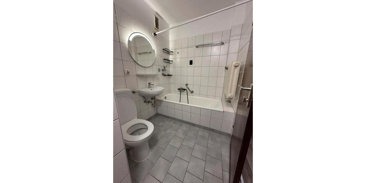 Etagenwohnung Frankfurt am Main Eschersheim - 1 Zimmer, 40 m&sup2;, 700&euro; | Angebot:25971714