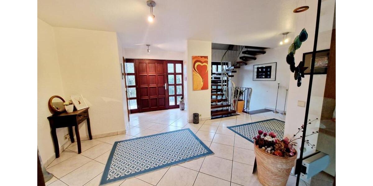 Einfamilienhaus Rodenbach - 6 Zimmer, 300 m&sup2;, 599.000&euro; | Angebot:24294695