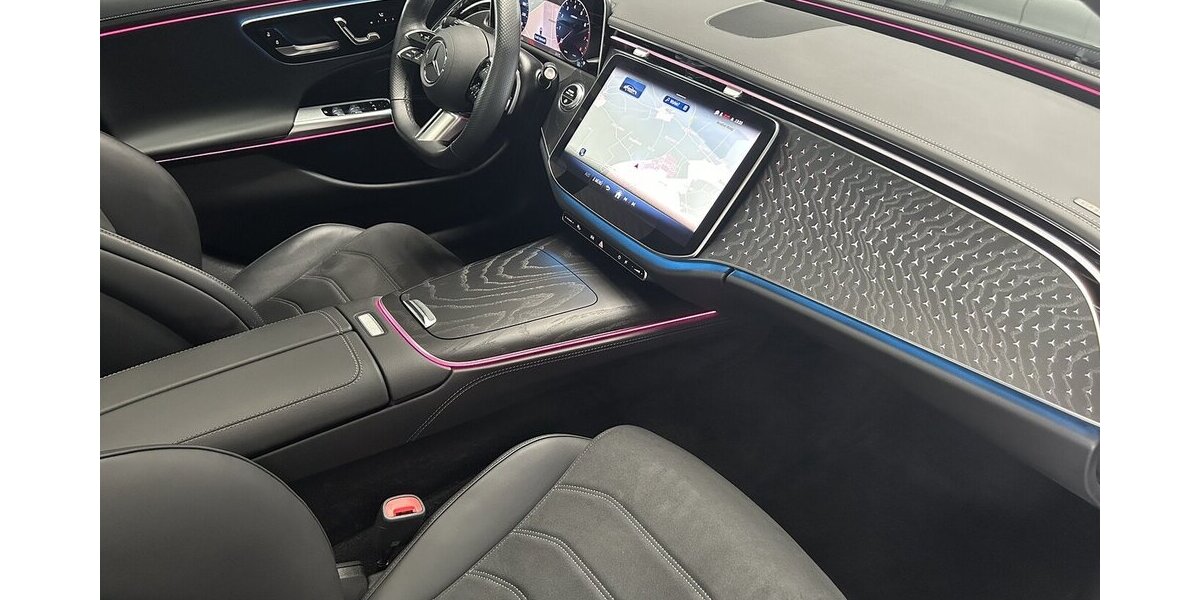 Mercedes-Benz E 200 AMG ADVANCED+ DISTRONIC- PANORAMA- MEMORY! 11.786 km 55.870 &euro; Groß-Umstadt 64823