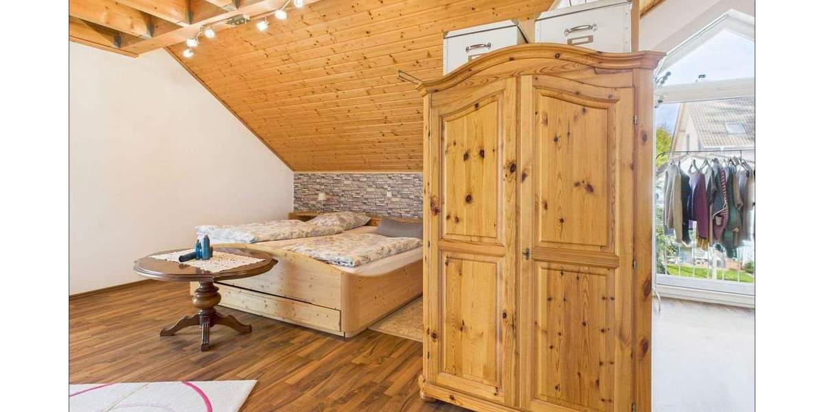 Einfamilienhaus Kahl am Main - 7 Zimmer, 270 m&sup2;, 818.000&euro; | Angebot:25705911