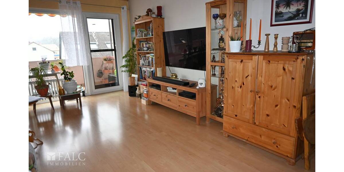 Etagenwohnung Karlstein am Main Großwelzheim - 3 Zimmer, 81 m&sup2;, 239.000&euro; | Angebot:25678009