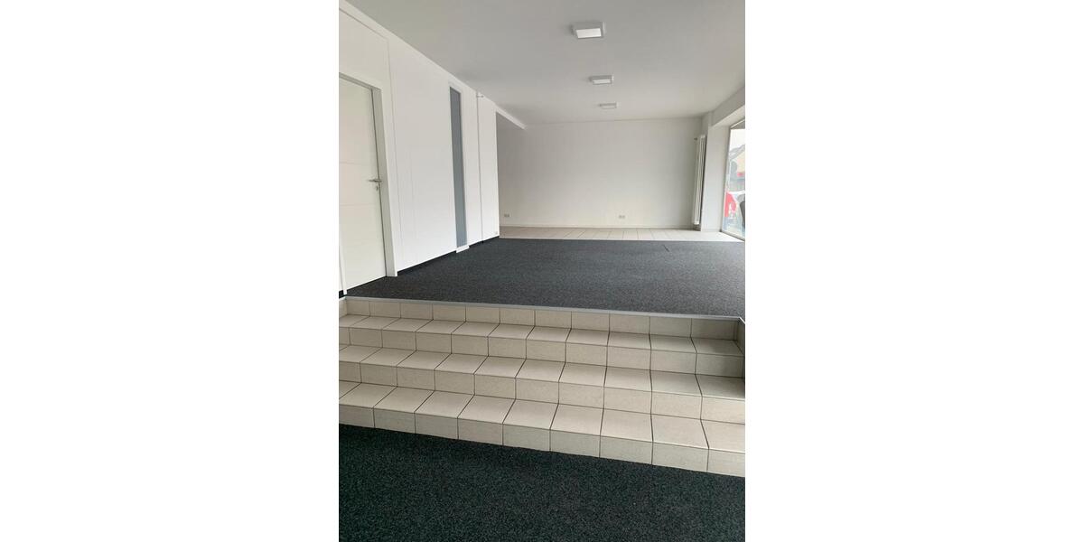 Gewerbeobjekt Dreieich - 2.050&euro; | Angebot:25048172