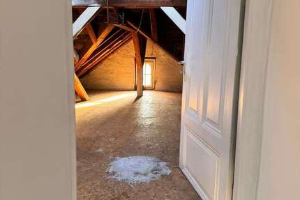 Gewerbeobjekt Frankfurt am Main Unterliederbach - 250&euro; | Angebot:26002860