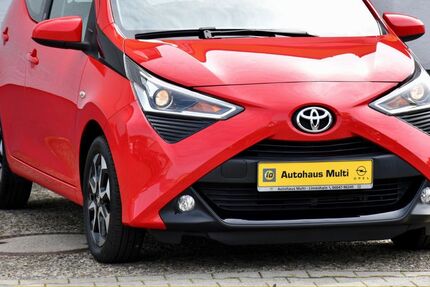 Toyota Aygo (X) 12.000 km 13.900 &euro; Limeshain 63694