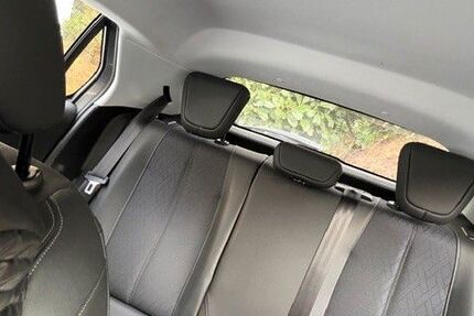 Opel Corsa 68.000 km 11.999 &euro; Frankfurt 60437