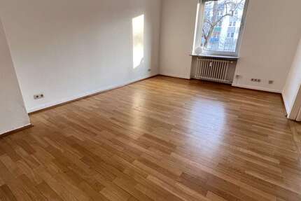 Wohnung Frankfurt am Main Ostend - 3 Zimmer, 82 m&sup2;, 1.440&euro; | Angebot:26001512