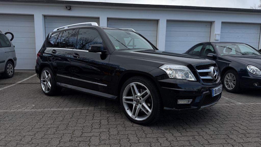 Mercedes-Benz GLK 350 86.000 km 15.900 &euro; Frankfurt am Main 60389