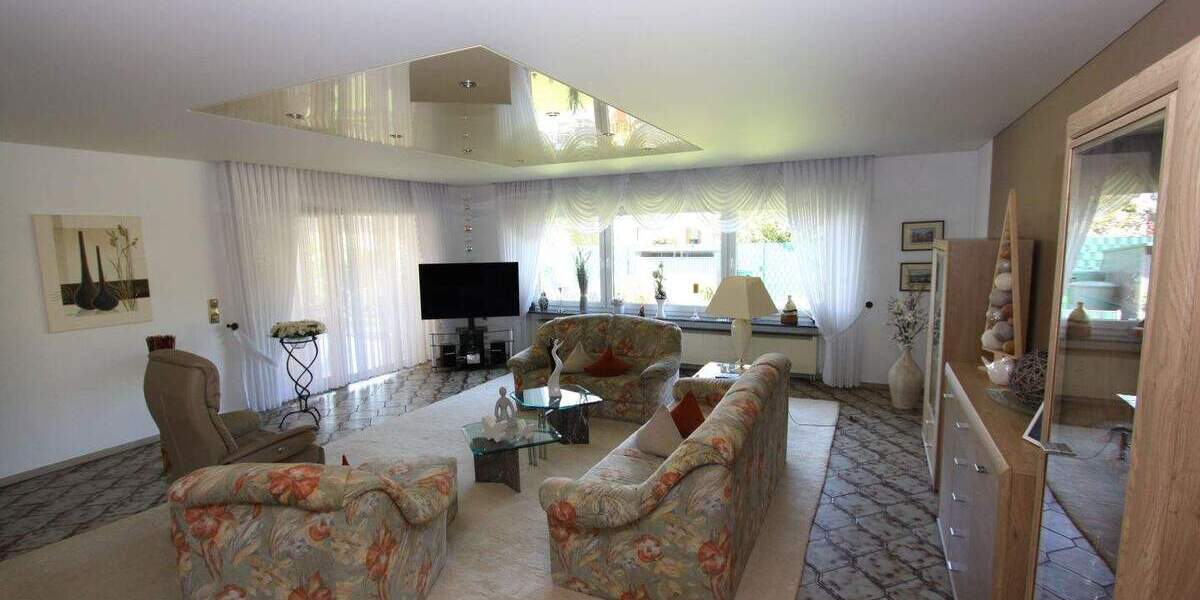 Einfamilienhaus Friedberg Ockstadt - 7 Zimmer, 213 m&sup2;, 799.000&euro; | Angebot:25691964