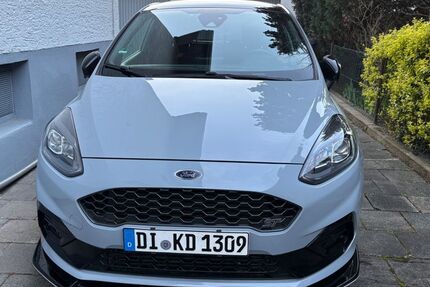 Ford Fiesta 97.900 km 18.500 &euro; Münster 64839