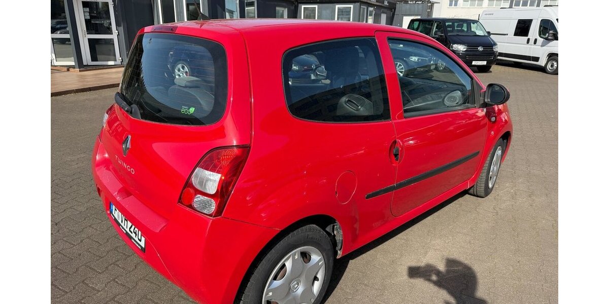 Renault Twingo Automatik TÜV 116.977 km 3.399 &euro; Frankfurt 60386