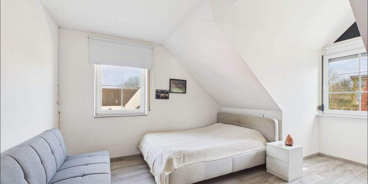 Doppelhaushälfte Hösbach - 4 Zimmer, 103 m&sup2;, 485.000&euro; | Angebot:25705944