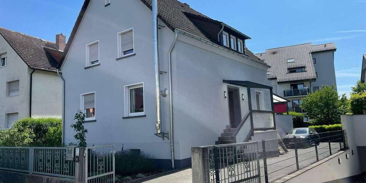 Einfamilienhaus Obertshausen - 7 Zimmer, 183 m&sup2;, 649.000&euro; | Angebot:25941553