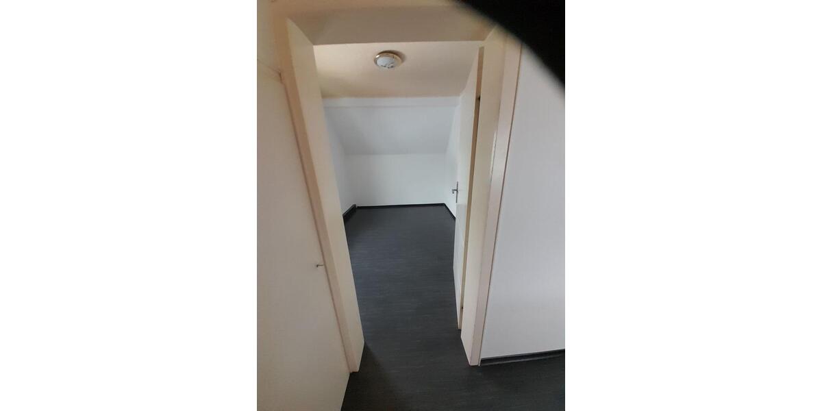 Einfamilienhaus Freigericht - 9 Zimmer, 170 m&sup2;, 299.000&euro; | Angebot:24653228