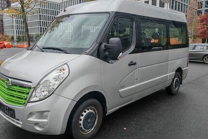 Opel Movano 299.872 km 9.999 &euro; Frankfurt am/Main 60389