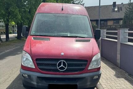 Mercedes-Benz Sprinter 165.500 km 13.599 &euro; Obertshausen 63179