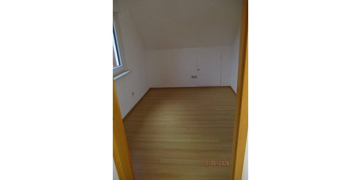 Einfamilienhaus Friedberg Bruchenbrücken - 7 Zimmer, 132 m&sup2;, 1.500&euro; | Angebot:26891993