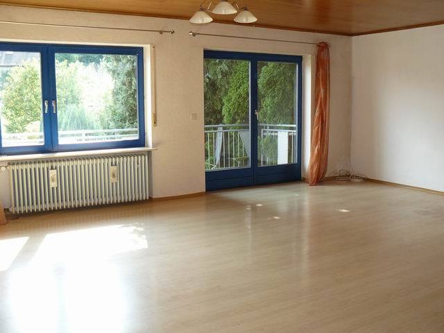 Investition für die Zukunft: Familienfreundliche Doppelhaushälfte mit Garten - Einfamilienhaus Geiselbach | Angebot:12819455